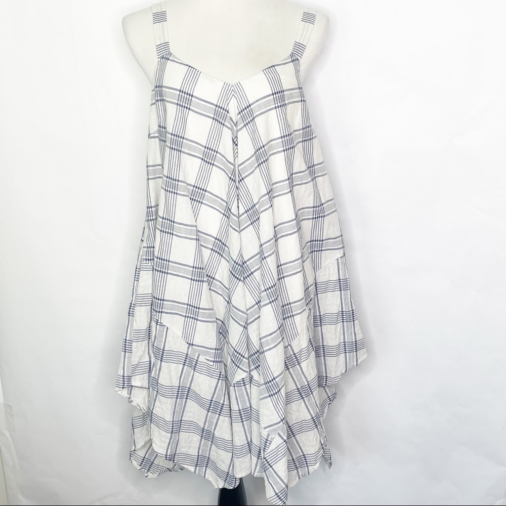 Holding Horses Belmar Handkerchief Dress (S/XS) - Picture 4 of 12